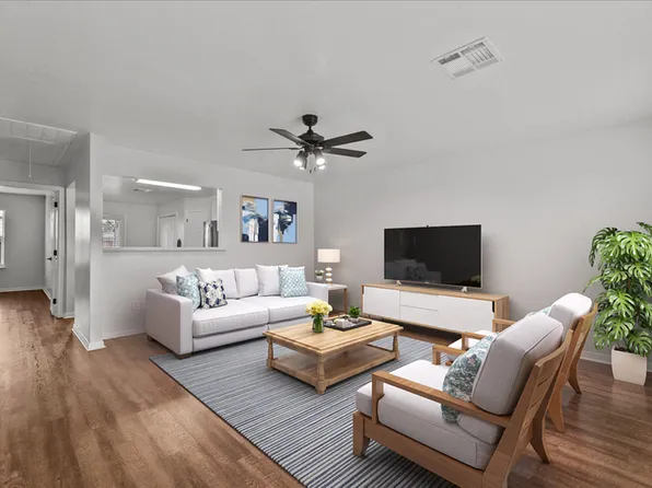 2100 Saint Lucia Calle, Dickinson, TX 77539