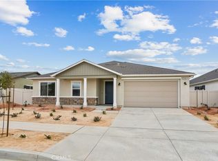 5546 W Avenue K #13, Lancaster, CA 93536