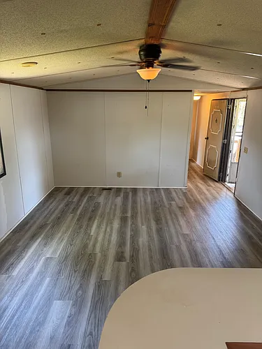 1403 River Rd #91 Photo 1