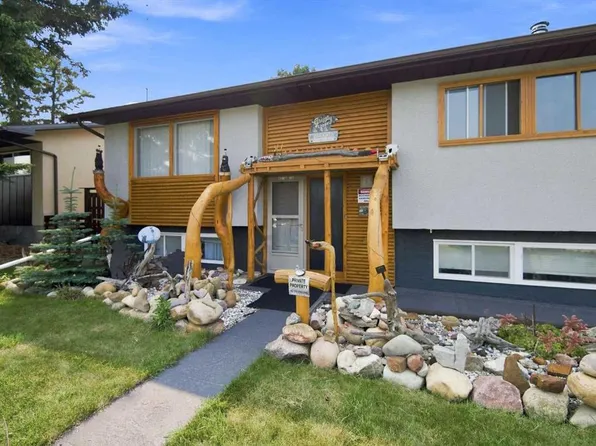 4310 E 54th Ave, Olds, AB T4H 1B5
