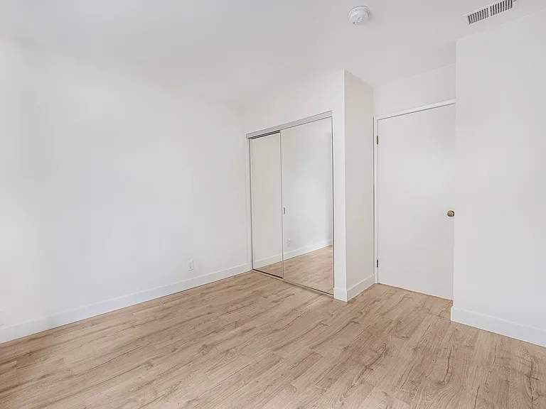 3615 Veteran Ave #7 — Photo 9