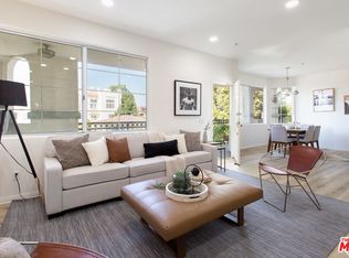 3900 Beethoven St APT 201, Los Angeles, CA 90066