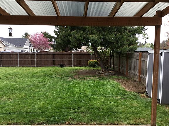 3rd image of 13708 NE 91st St