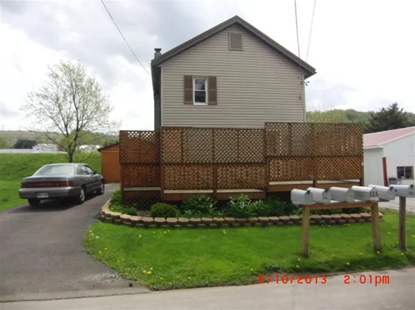 252 Large St, Meyersdale, PA 15552