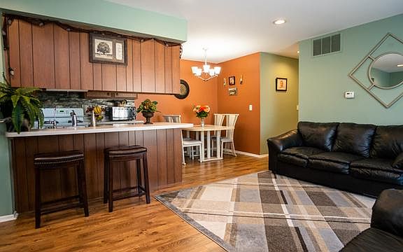 3rd image of 1520 Cove Dr #244-D