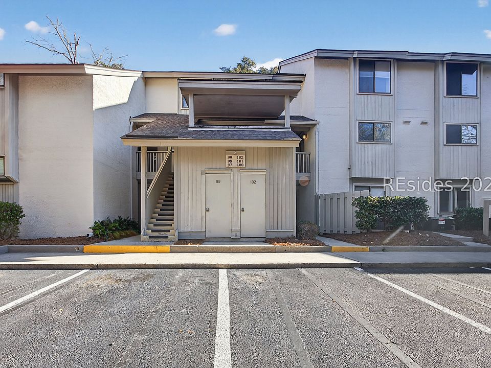 1st image of 36 Deallyon Ave APT 102