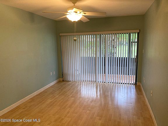 5th image of 2 Country Club Rd APT 27