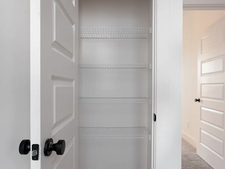 115 High Park Cir — Photo 17