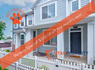 266 E Brigham Ln, North Salt Lake, UT 84054
