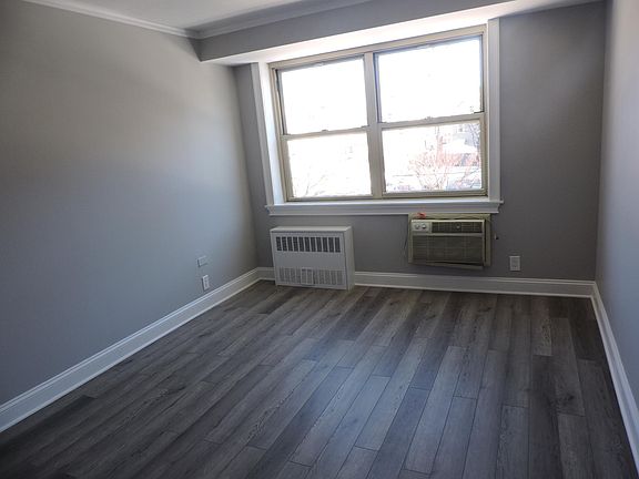 4th image of 11 Park Ave #1256