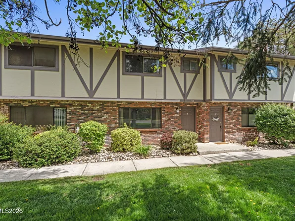 718 Travis Dr APT B, Carson City, NV 89701