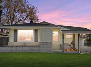 11335 W Carmen Ave, Milwaukee, WI 53225