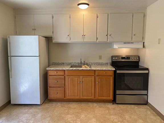 New Base Cabinets, new electric stove