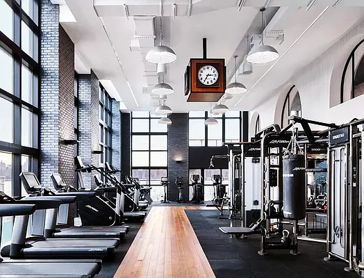 Rented by Vector New York, LLC | media 18