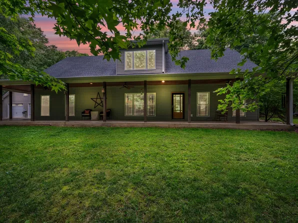 1026 Yellow Creek Rd, Dickson, TN 37055