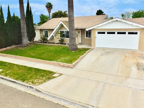 11741 Holyoak Ln, Garden Grove, CA 92840
