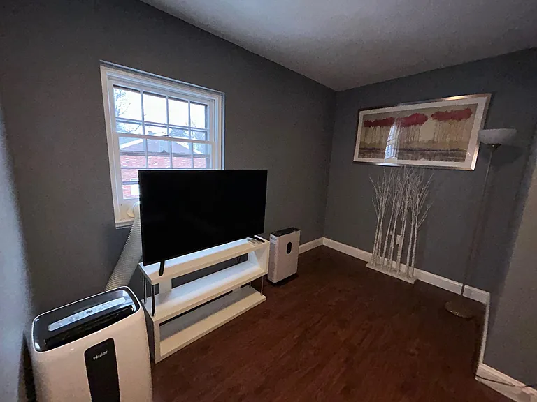 26 Bessom St #3 — Photo 6