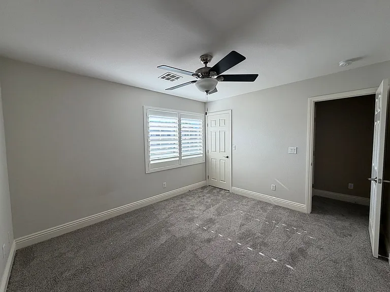 9239 Camden Heights Ct — Photo 12