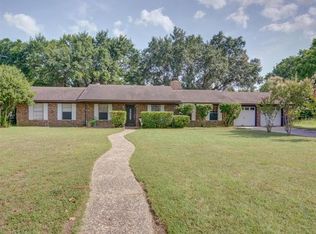 112 Hasler St, Bastrop, TX 78602