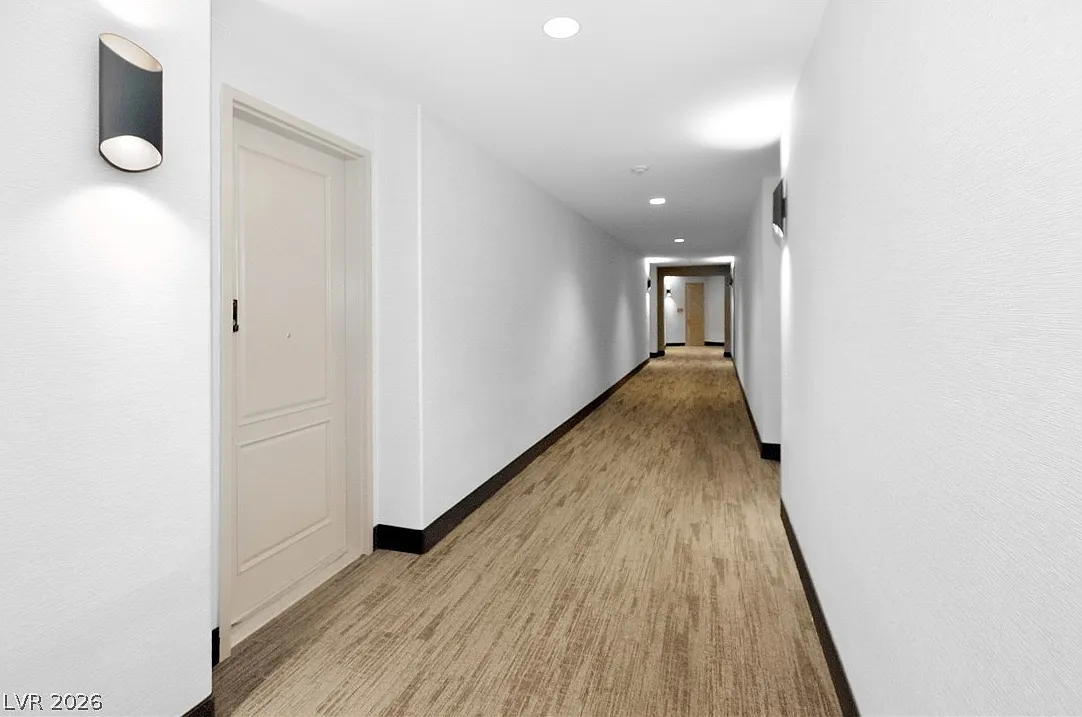 68 E Serene Ave — Photo 4
