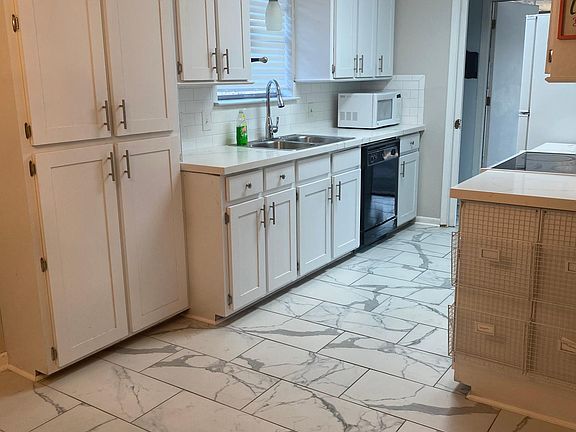 4th image of 9190 Washington Blvd #1