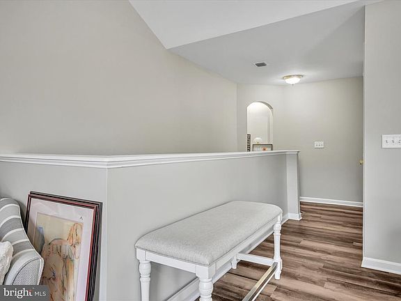 5th image of 4609 Deer Path Rd