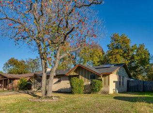 717 SW Sundown Trl, Burleson, TX 76028