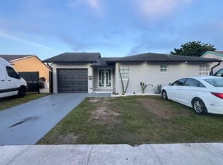 20027 SW 124th Pl, Miami, FL 33177