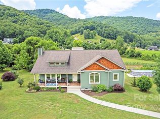 25 Open Range Dr, Barnardsville, NC 28709
