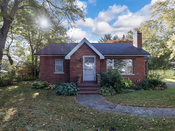 2547 1/2 W 10th St, Erie, PA 16505