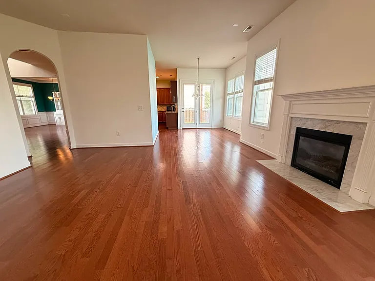 2373 Rainy Lake St — Photo 6