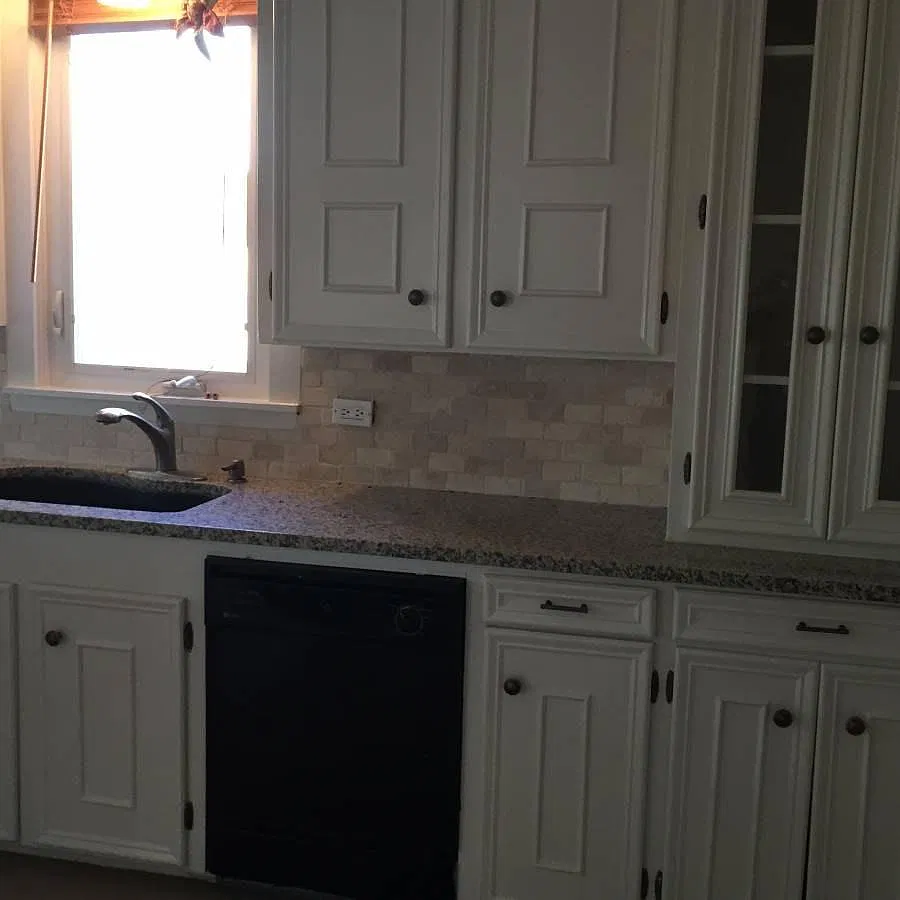 705 S Chilton Avenue — Photo 2