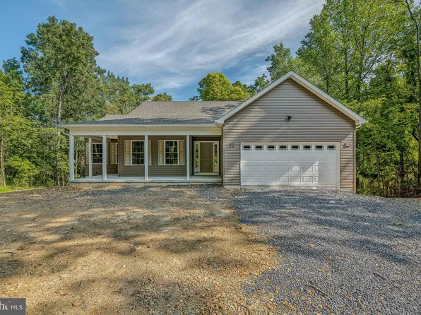 413 Rugged Trl, Hedgesville, WV 25427