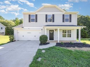 2739 Buckhorn Dr, Randleman, NC 27317