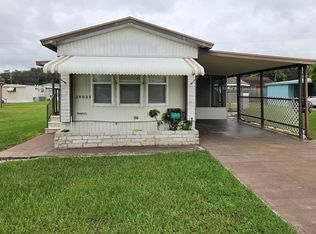 39033 Flora Ave, Zephyrhills, FL 33542