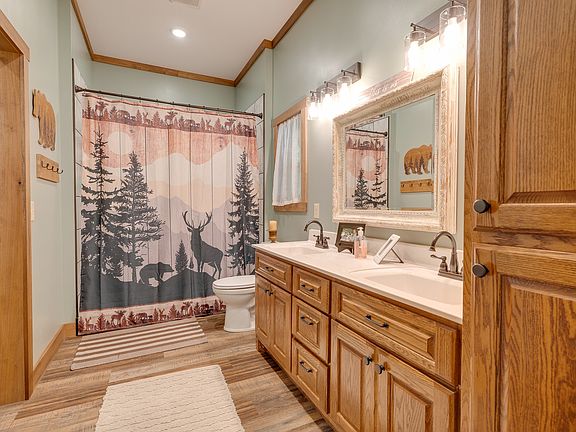 26th image of 14 Ashley Ct