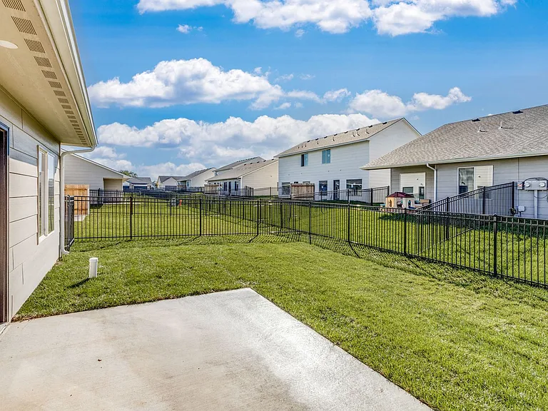 1727 S Limuel Cir — Photo 17