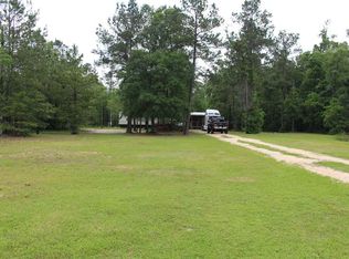 7036 Wade Rd, Orange, TX 77632