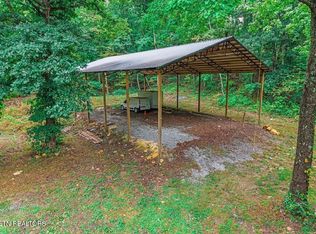 146 Christian Ln, Benton, TN 37307
