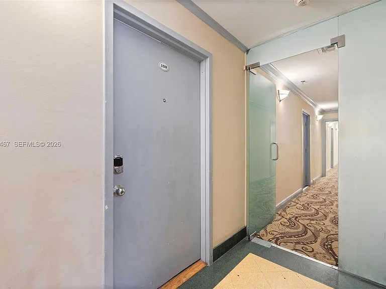 530 Ocean Dr #108 — Photo 17