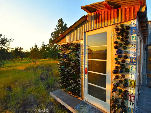 8308 Reynolds Way, Montague, CA 96064