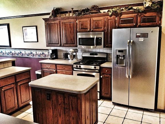 5th image of 1408 SW 131st Ter