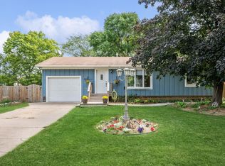 560 Quinn Ave NW, Elk River, MN 55330