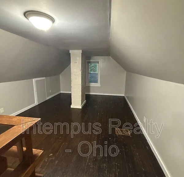 692 S Wheatland Ave — Photo 31