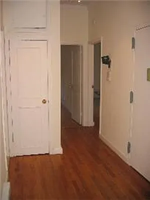 Rented by Peter Ashe | media 12