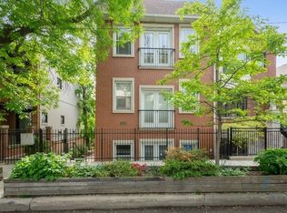 1718 N Hermitage Ave #3, Chicago, IL 60622