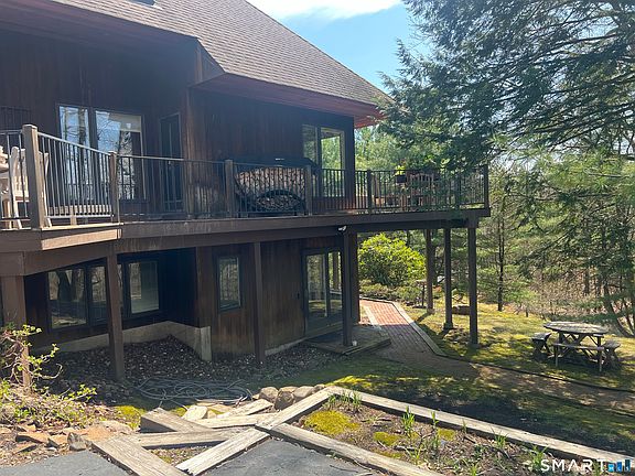 2nd image of 86 Washburn Road