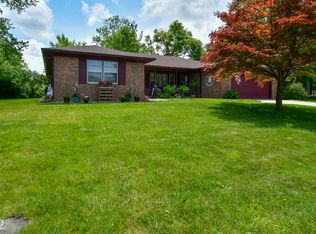 8733 Ellington Dr, Indianapolis, IN 46234