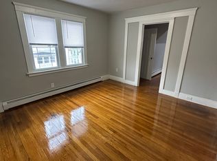 84 Elizabeth St #3, New Haven, CT 06511