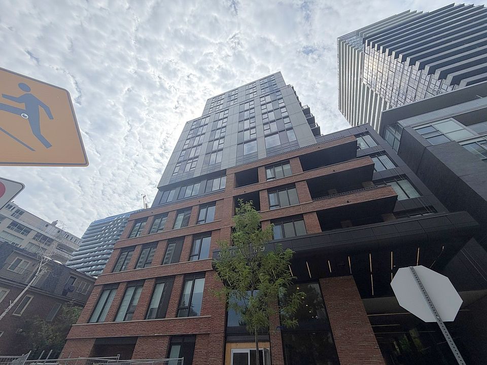 1st image of 109 Erskine Ave #1006